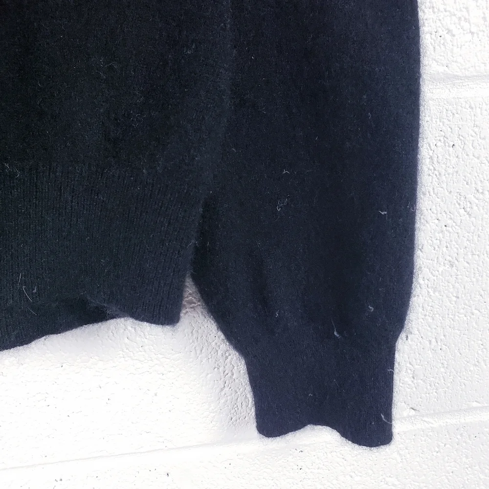 Club Room Black 100% Cashmere‎ V-Neck Pullover Sweater Women's Size Large